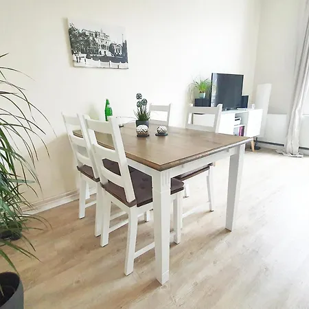 Stadtvilla - Charmante Gemuetlichkeit Apartamento Bad Oldesloe